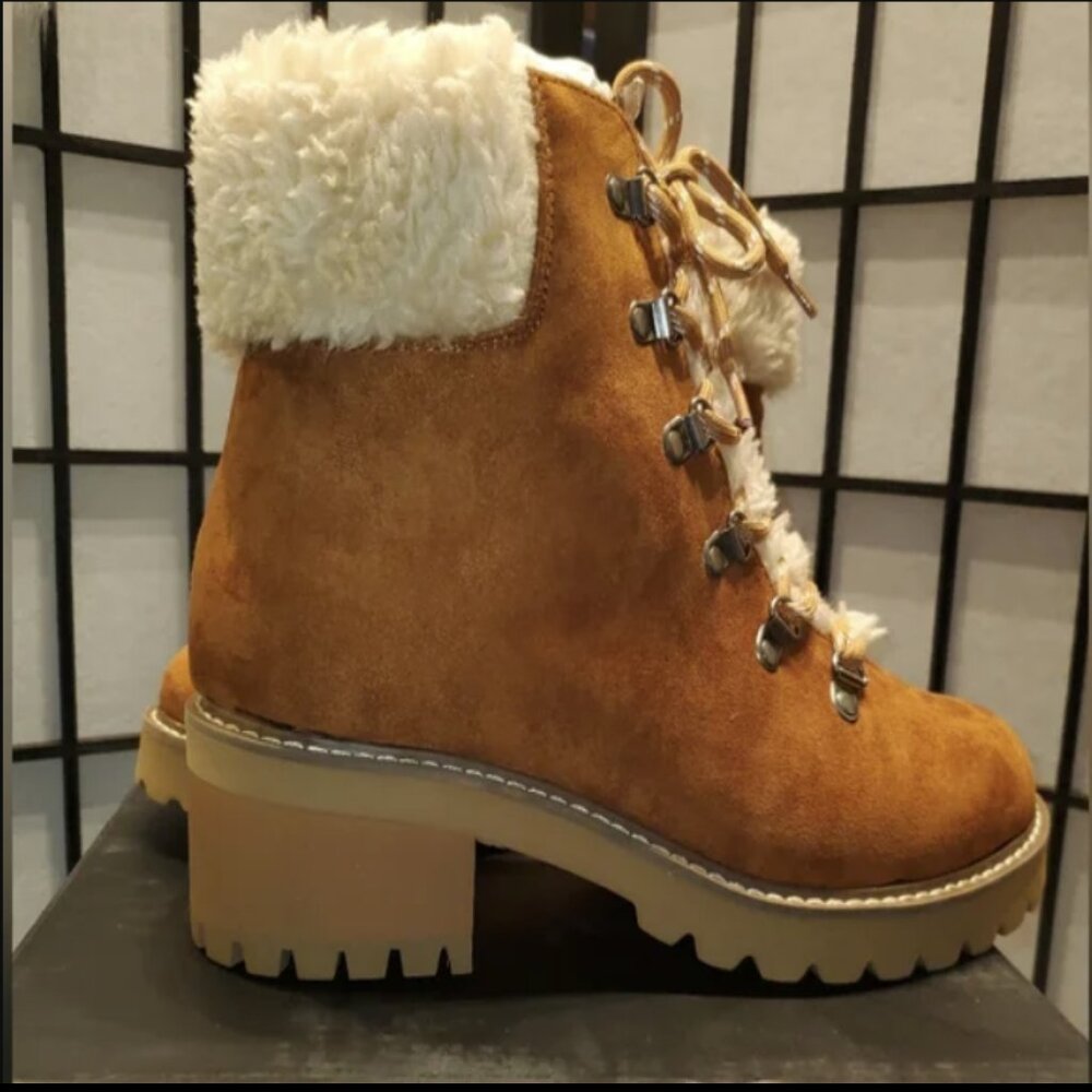 Lane Bryant Faux Fur Boot Lace Boots Size 10W (Right foot) 1 boot only!!